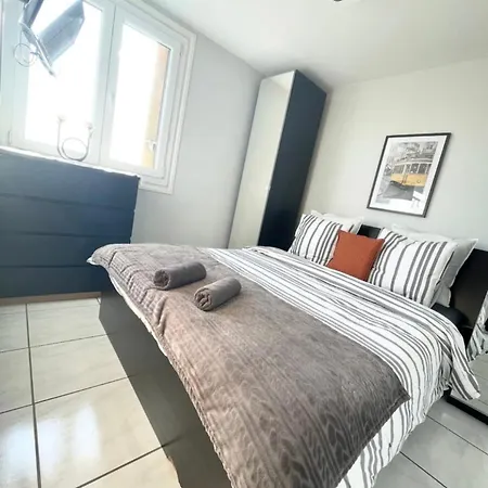 Apartamento Spacious &nice With Balcony And Parking *