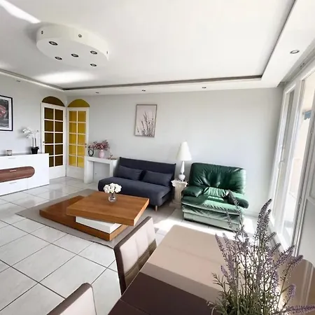 Apartment Spacious &nice With Balcony And Parking *