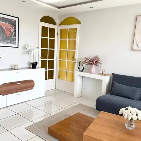 Apartment Spacious &nice With Balcony And Parking Villeurbanne